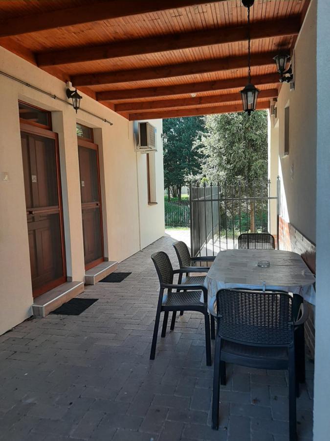 Aqua Apartman Gyula Exterior foto